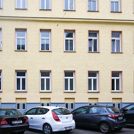 Elegant Duplex Danube Canal Vienna Exterior photo